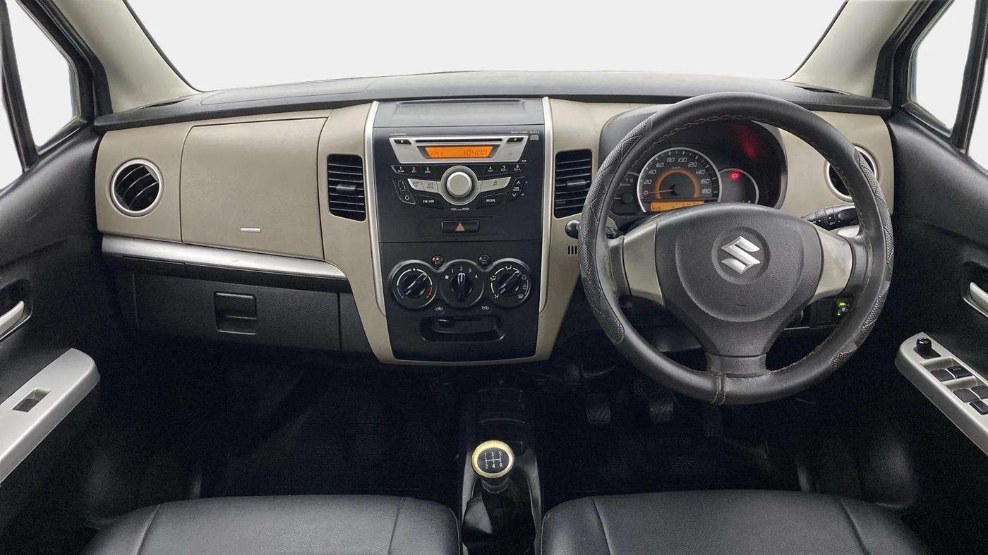 2015 Maruti Wagon R 1.0 VXI, CNG, Manual, 92,774 km, Dashboard