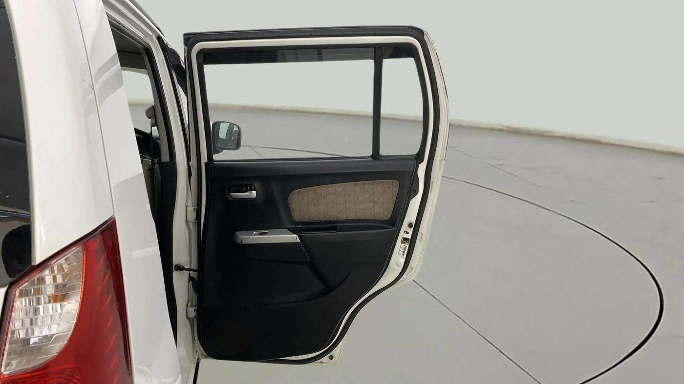 2015 Maruti Wagon R 1.0 VXI, CNG, Manual, 92,774 km, RHS Rear Door