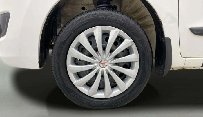 2015 Maruti Wagon R 1.0 VXI, CNG, Manual, 92,540 km, Left Front Wheel