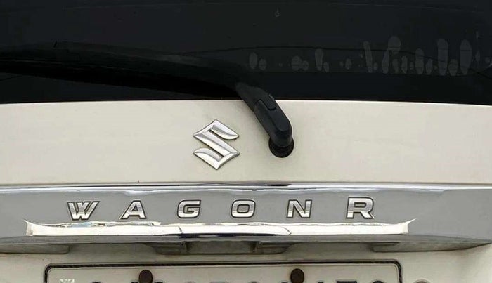 2015 Maruti Wagon R 1.0 VXI, CNG, Manual, 92,540 km, Dicky (Boot door) - Slightly dented