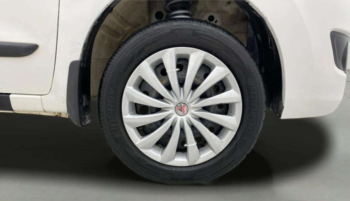 2015 Maruti Wagon R 1.0 VXI, CNG, Manual, 92,540 km, Right Front Wheel