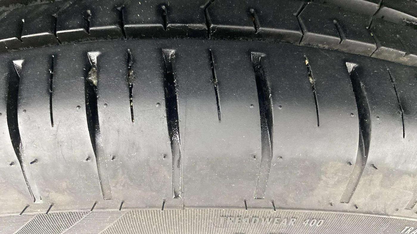 2023 Toyota Glanza S, Petrol, Manual, 8,908 km, Right Rear Tyre Tread