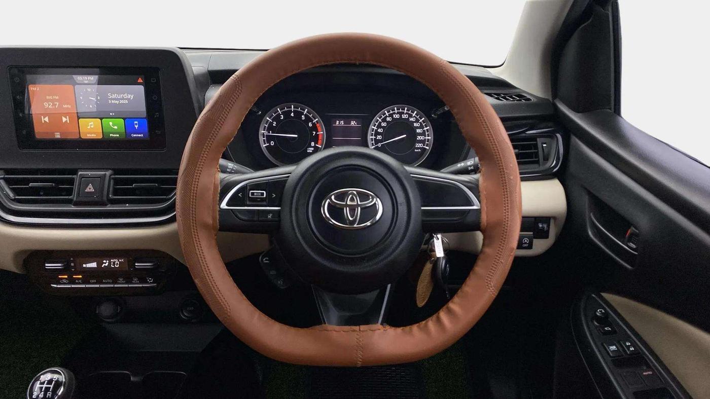 2023 Toyota Glanza S, Petrol, Manual, 8,908 km, Steering Wheel Close Up
