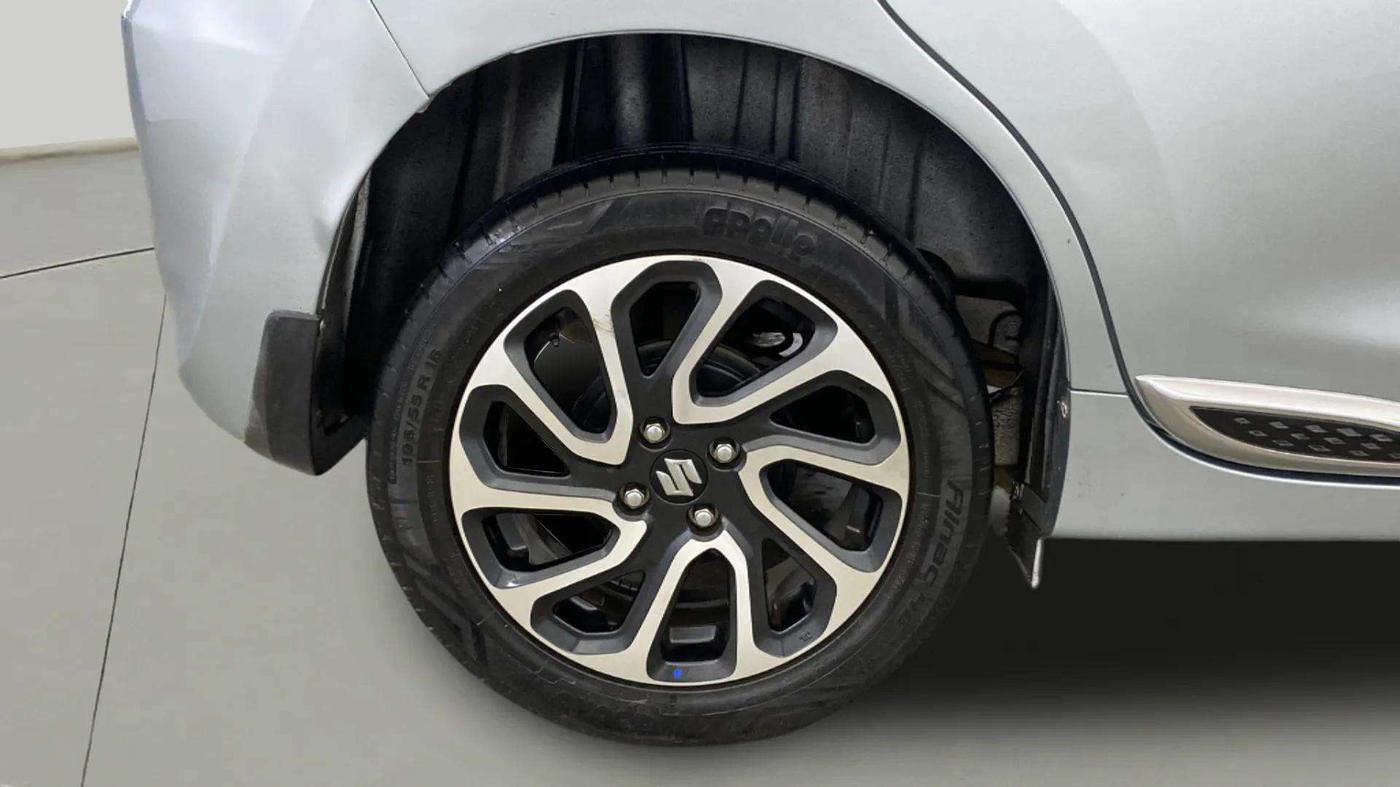 2022 Maruti Baleno ALPHA 1.2 AGS, Petrol, Automatic, 24,573 km, Right Rear Wheel