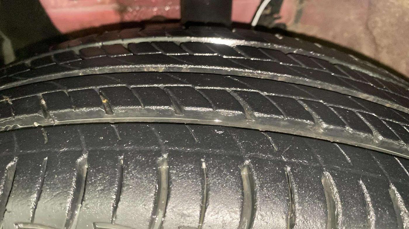 2019 Hyundai Elite i20 SPORTZ PLUS 1.2, Petrol, Manual, 5,922 km, Left Front Tyre Tread