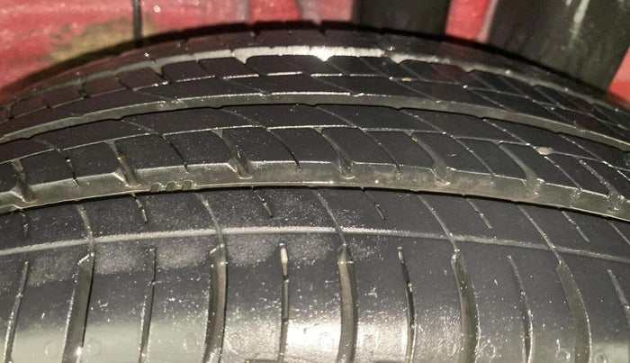 2019 Hyundai Elite i20 SPORTZ PLUS 1.2, Petrol, Manual, 5,904 km, Left Rear Tyre Tread