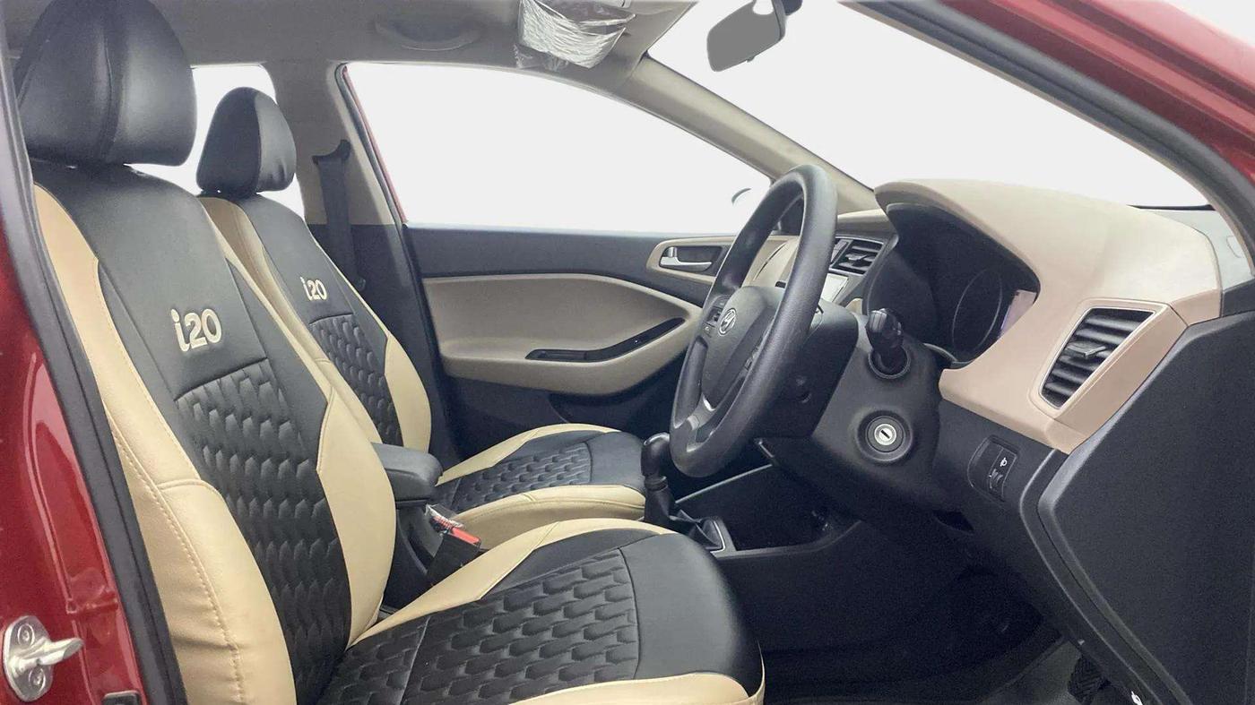 2019 Hyundai Elite i20 SPORTZ PLUS 1.2, Petrol, Manual, 5,922 km, Right Side Front Door Cabin