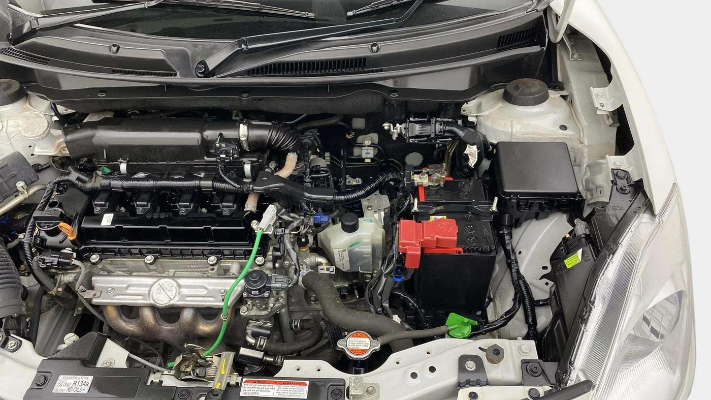 2023 Maruti Swift VXI AMT, Petrol, Automatic, 17,428 km, Engine View - Left