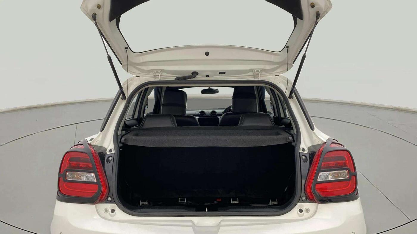 2023 Maruti Swift VXI AMT, Petrol, Automatic, 17,428 km, Boot Inside