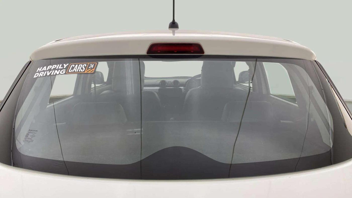 2023 Maruti Swift VXI AMT, Petrol, Automatic, 17,428 km, Rear Windshield