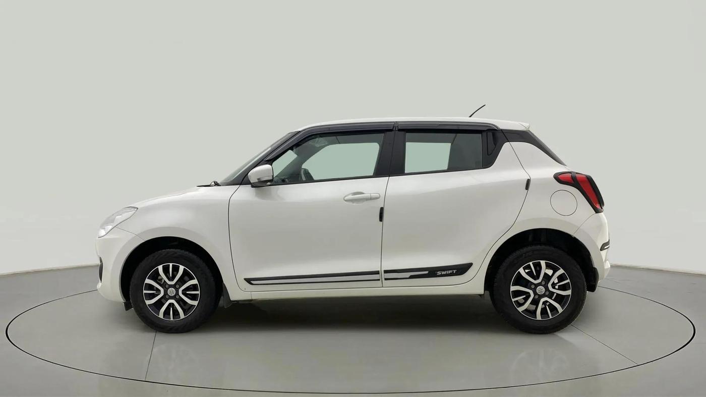 2023 Maruti Swift VXI AMT, Petrol, Automatic, 17,428 km, Left Side