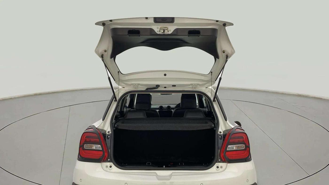 2023 Maruti Swift VXI AMT, Petrol, Automatic, 17,428 km, Boot Door Open