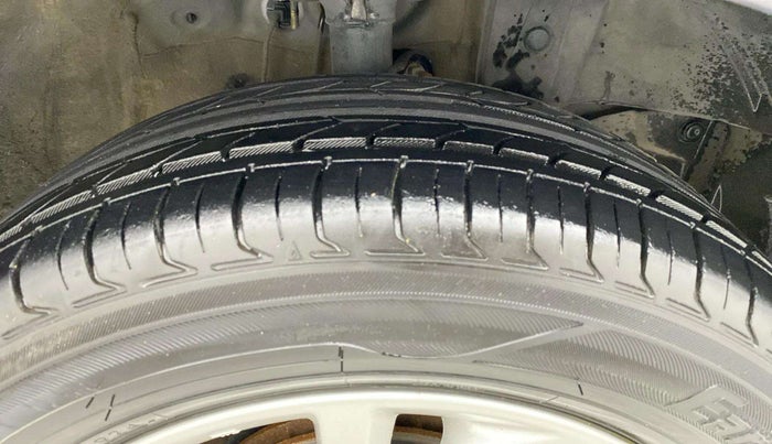 2020 Honda Amaze 1.2L I-VTEC V CVT, CNG, Automatic, 78,757 km, Right Front Tyre Tread