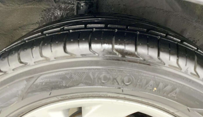 2020 Honda Amaze 1.2L I-VTEC V CVT, CNG, Automatic, 78,757 km, Right Rear Tyre Tread