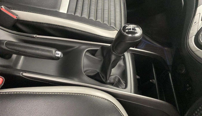 2020 Maruti Baleno ZETA PETROL 1.2, Petrol, Manual, 70,611 km, Gear Lever