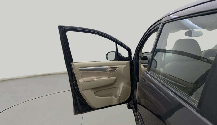 2014 Maruti Ertiga VXI, Petrol, Manual, 36,437 km, LHS Front Door