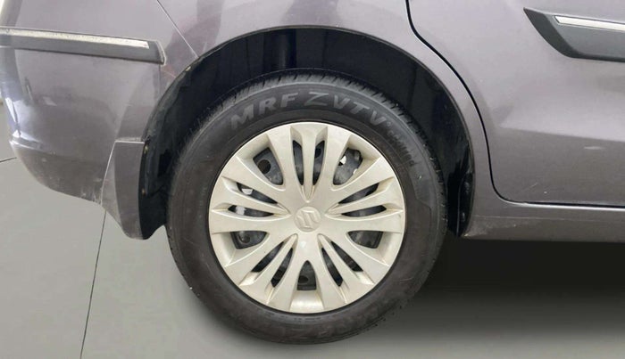 2014 Maruti Ertiga VXI, Petrol, Manual, 36,437 km, Right Rear Wheel