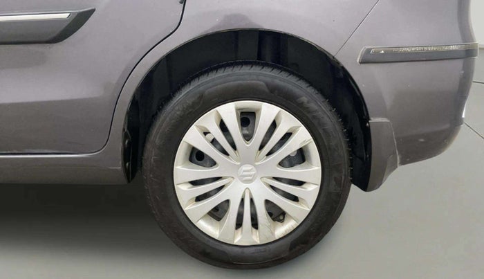 2014 Maruti Ertiga VXI, Petrol, Manual, 36,437 km, Left Rear Wheel