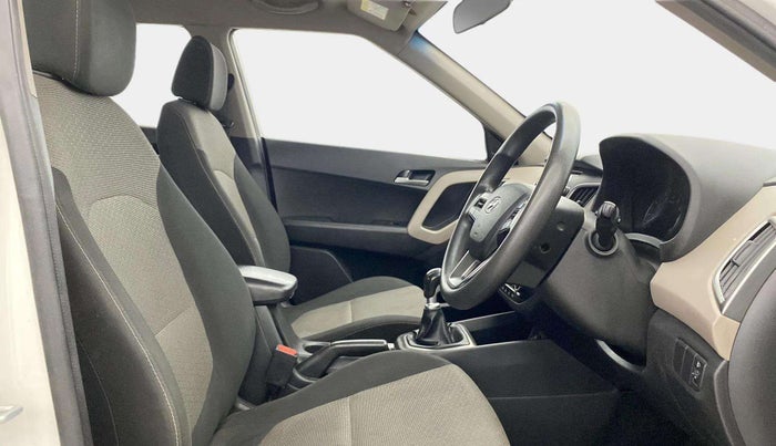 2016 Hyundai Creta SX PLUS 1.6 PETROL, Petrol, Manual, 74,693 km, Right Side Front Door Cabin