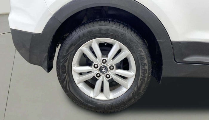 2016 Hyundai Creta SX PLUS 1.6 PETROL, Petrol, Manual, 74,693 km, Right Rear Wheel
