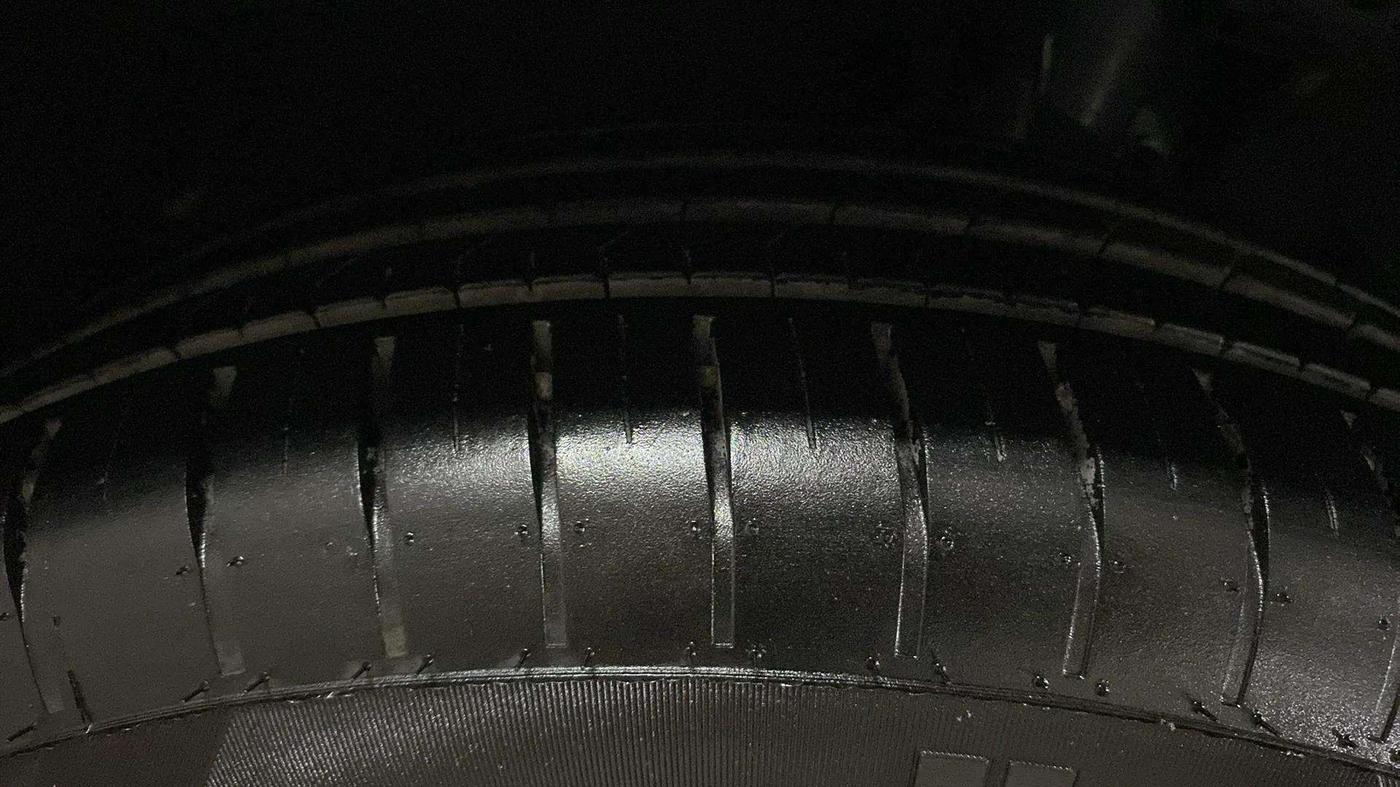 2023 Maruti Baleno SIGMA PETROL 1.2, Petrol, Manual, 42,605 km, Right Front Tyre Tread