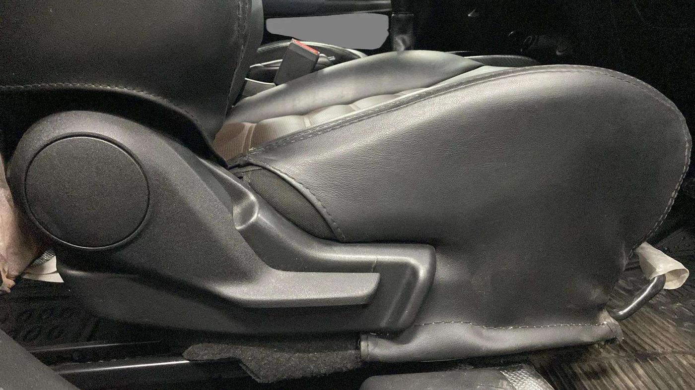 2023 Maruti Baleno SIGMA PETROL 1.2, Petrol, Manual, 42,605 km, Driver Side Adjustment Panel