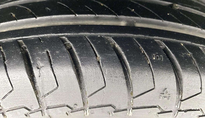 2023 Maruti Swift LXI, Petrol, Manual, 23,093 km, Right Rear Tyre Tread