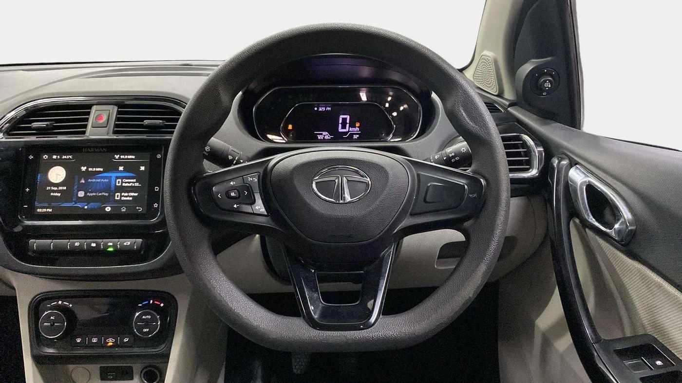 2022 Tata TIGOR XZ PLUS CNG, CNG, Manual, 72,310 km, Steering Wheel Close Up