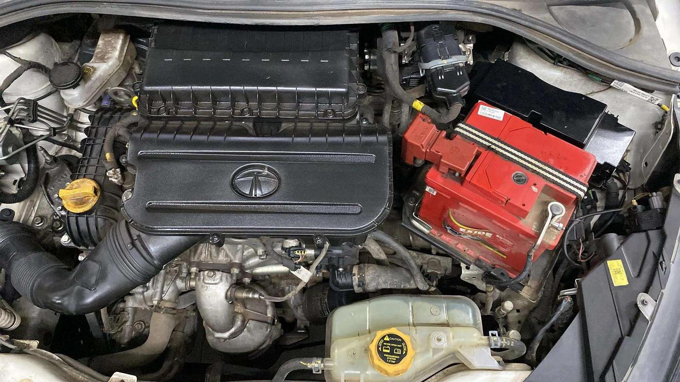 2022 Tata TIGOR XZ PLUS CNG, CNG, Manual, 72,310 km, Engine View - Left