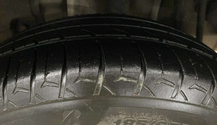 2022 Tata TIGOR XZ PLUS CNG, CNG, Manual, 72,189 km, Left Rear Tyre Tread