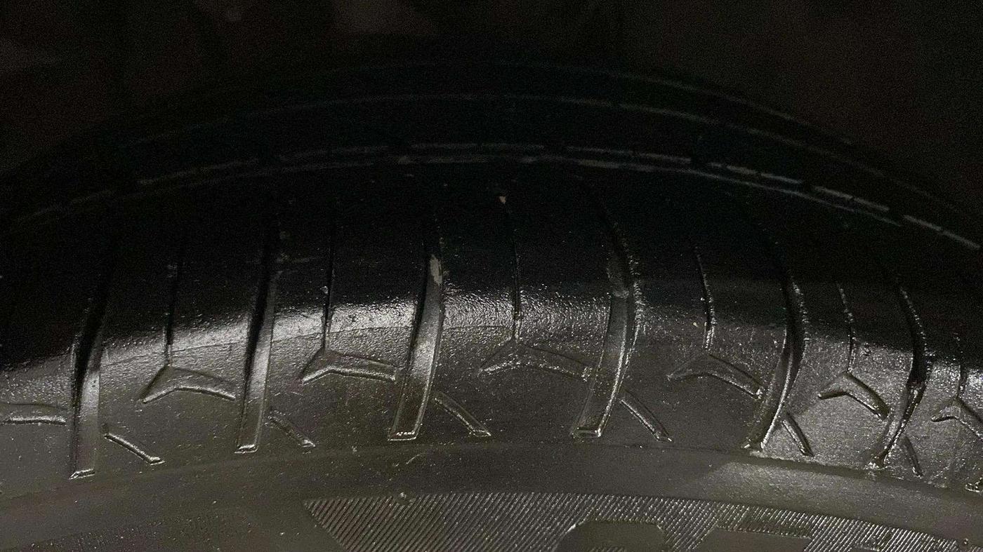 2022 Tata TIGOR XZ PLUS CNG, CNG, Manual, 72,310 km, Right Front Tyre Tread