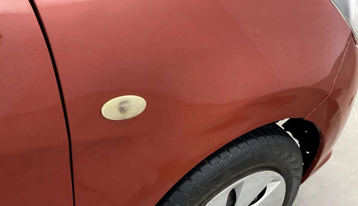 2018 Maruti Celerio VXI CNG, CNG, Manual, 54,400 km, Right fender - Lining missing