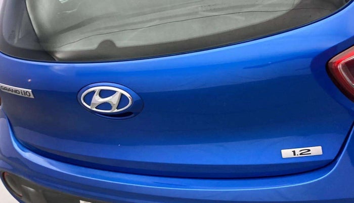 2019 Hyundai Grand i10 MAGNA 1.2 KAPPA VTVT, Petrol, Manual, 80,789 km, Dicky (Boot door) - Minor scratches