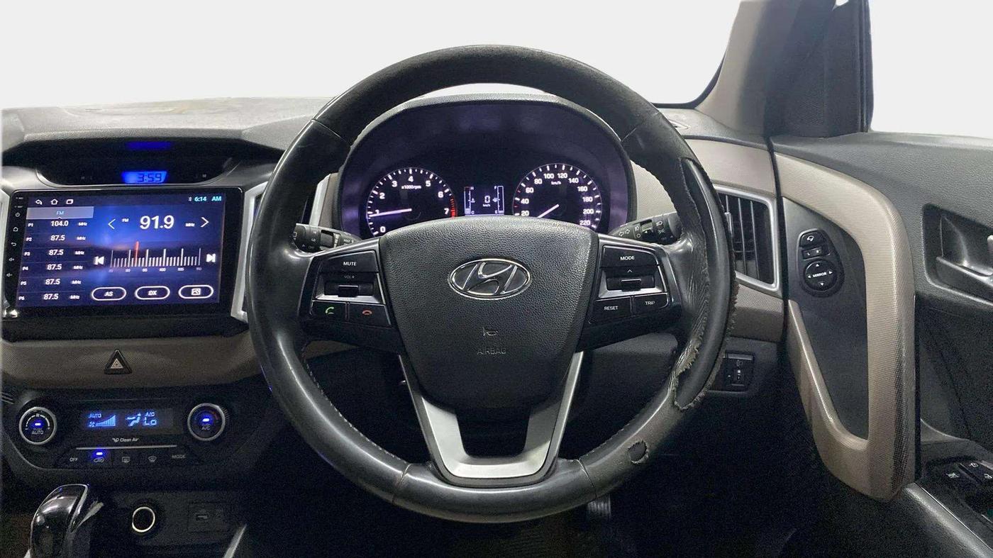 2017 Hyundai Creta SX PLUS AT 1.6 PETROL, Petrol, Automatic, 95,188 km, Steering Wheel Close Up