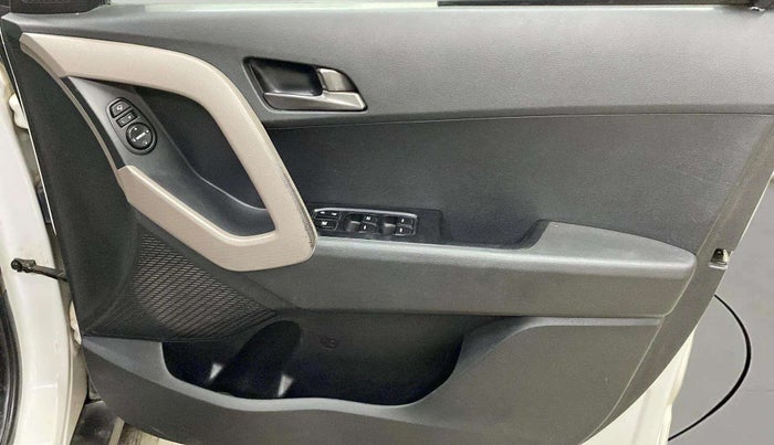 2017 Hyundai Creta SX PLUS AT 1.6 PETROL, Petrol, Automatic, 95,188 km, Driver Side Door Panels Control