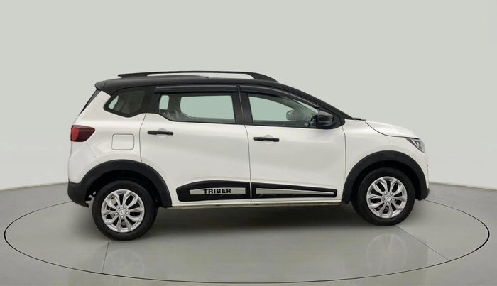 2022 Renault TRIBER RXZ, Petrol, Manual, 34,306 km, Right Side View