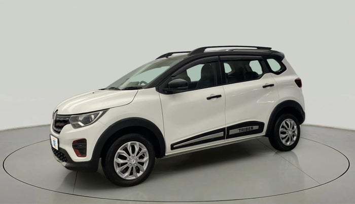 2022 Renault TRIBER RXZ, Petrol, Manual, 34,306 km, Left Front Diagonal