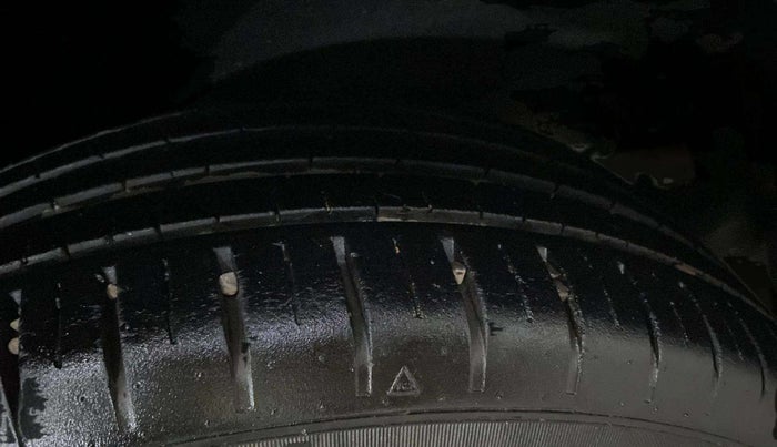 2021 Maruti Baleno ZETA PETROL 1.2, Petrol, Manual, 21,196 km, Left Rear Tyre Tread