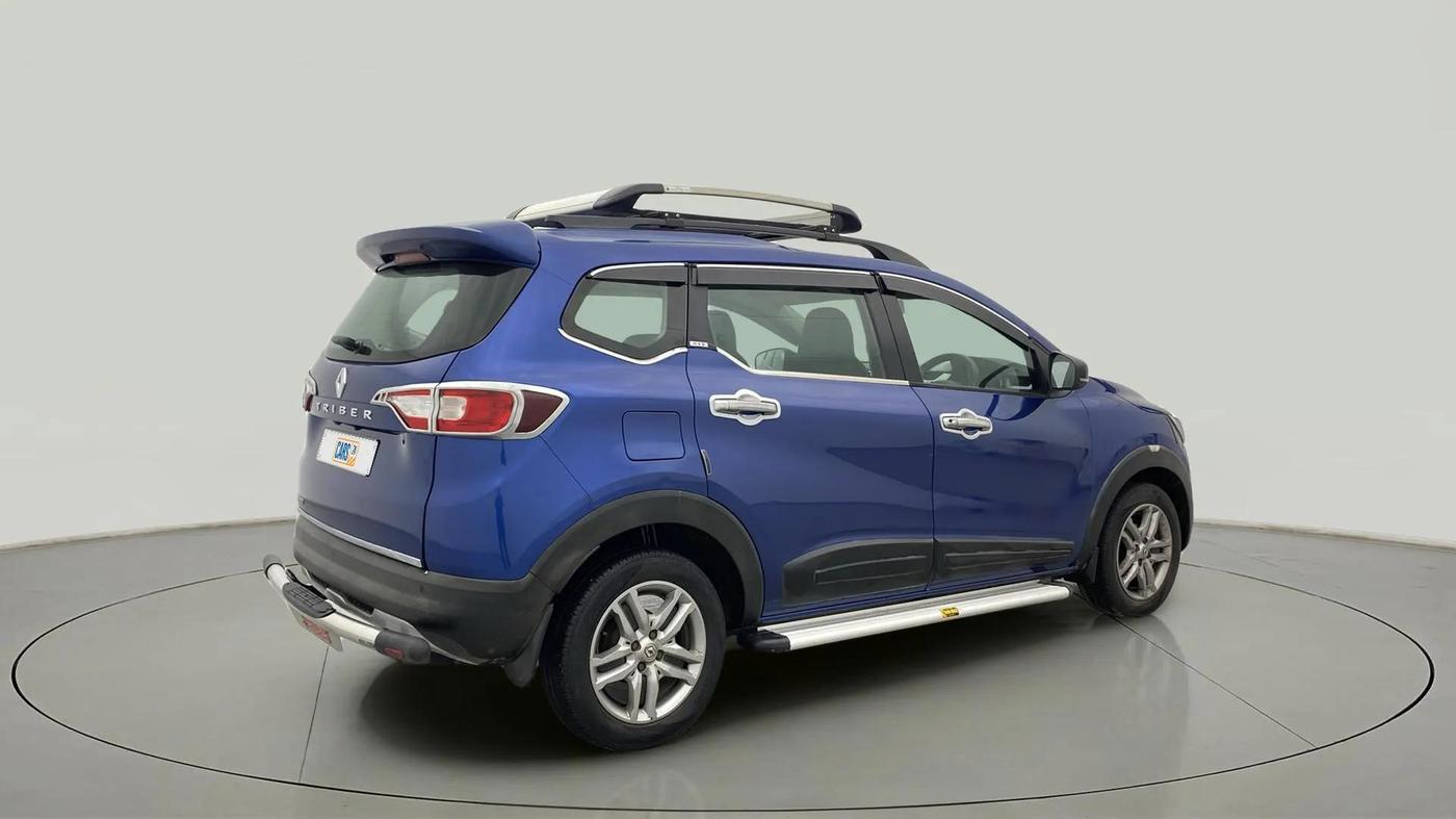 2020 Renault TRIBER RXZ, Petrol, Manual, 33,660 km, Right Back Diagonal