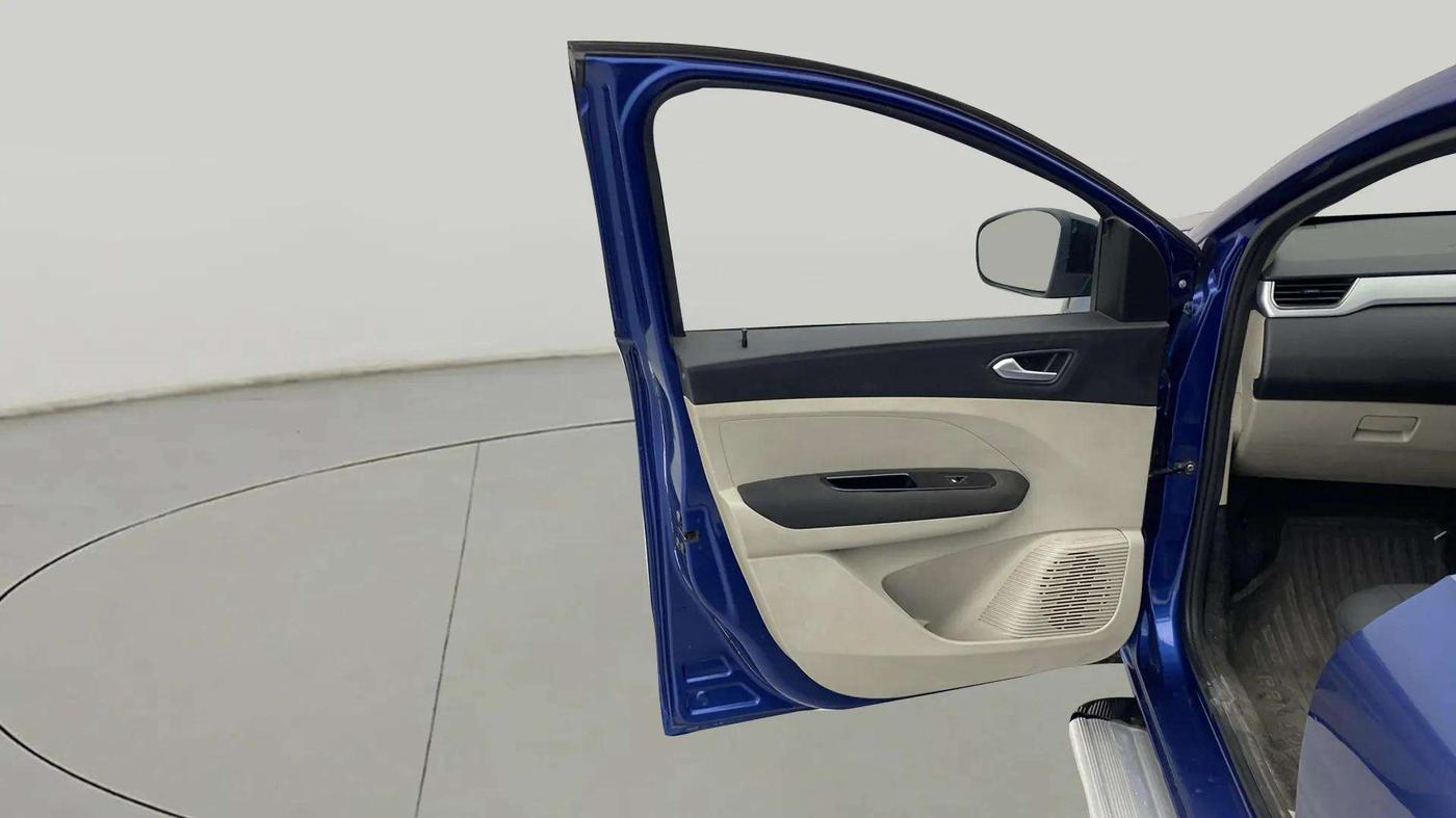2020 Renault TRIBER RXZ, Petrol, Manual, 33,660 km, LHS Front Door