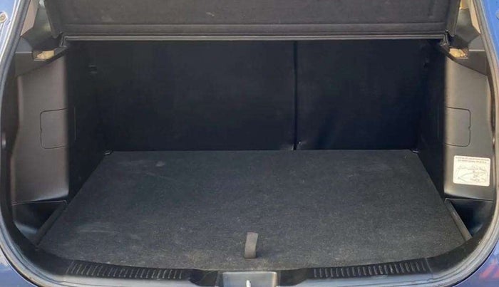 2019 Maruti S Cross ZETA 1.3, Diesel, Manual, 30,466 km, Boot Inside