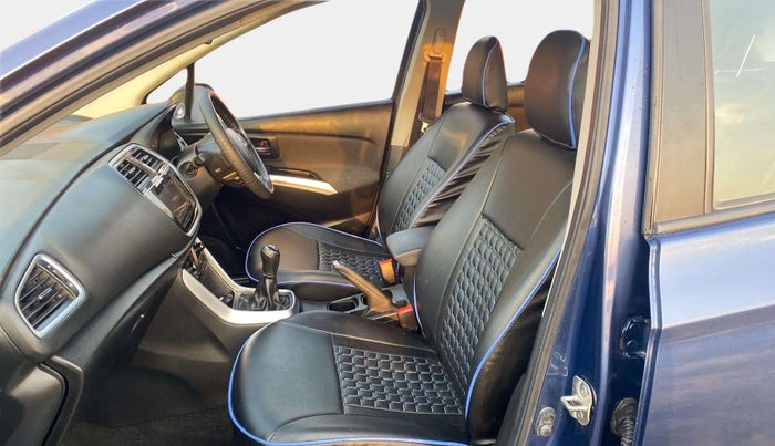 2019 Maruti S Cross ZETA 1.3, Diesel, Manual, 30,466 km, Right Side Front Door Cabin