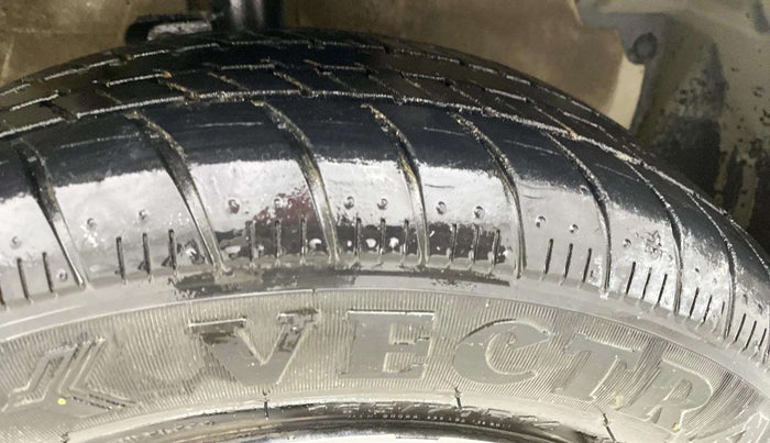 2020 Maruti Celerio ZXI, Petrol, Manual, 40,180 km, Right Front Tyre Tread