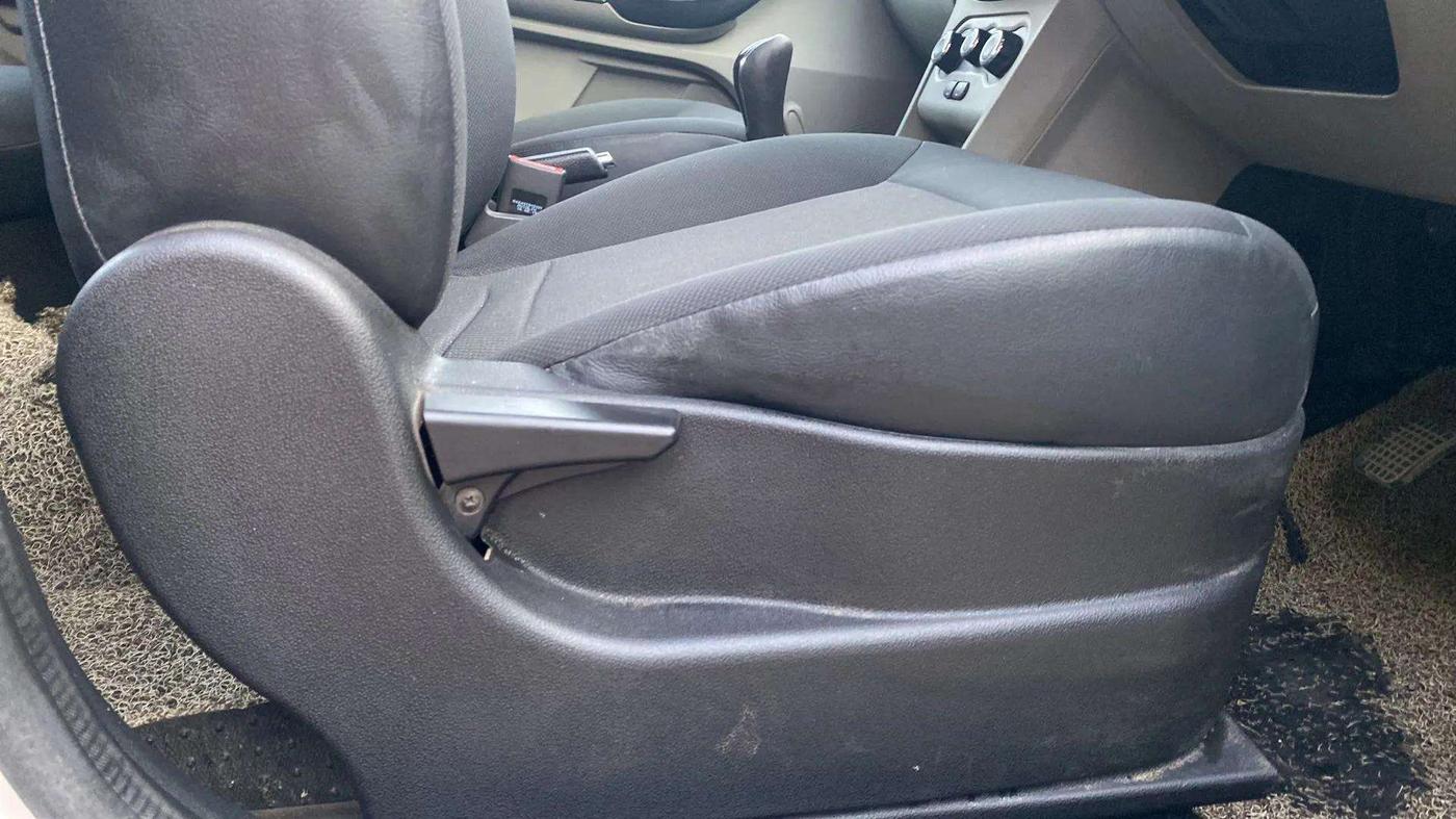 2019 Tata Tiago XE PETROL, Petrol, Manual, 26,781 km, Driver Side Adjustment Panel
