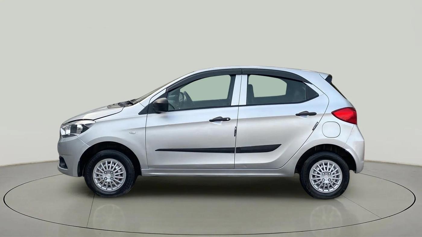 2019 Tata Tiago XE PETROL, Petrol, Manual, 26,781 km, Left Side