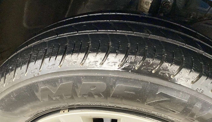 2021 Maruti Baleno DELTA PETROL 1.2, Petrol, Manual, 34,332 km, Left Front Tyre Tread