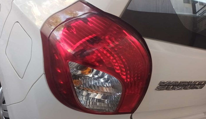 2017 Maruti Alto 800 LXI, Petrol, Manual, 32,852 km, Left tail light - Minor scratches