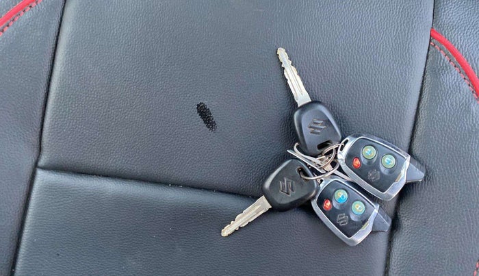 2017 Maruti Alto 800 LXI, Petrol, Manual, 32,852 km, Key Close Up