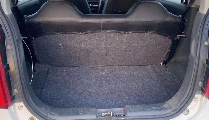 2017 Maruti Alto 800 LXI, Petrol, Manual, 32,852 km, Dicky (Boot door) - Tool missing