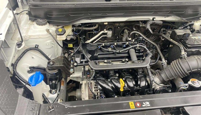 2022 Hyundai VENUE S+ 1.2, Petrol, Manual, 10,727 km, Engine View - Right